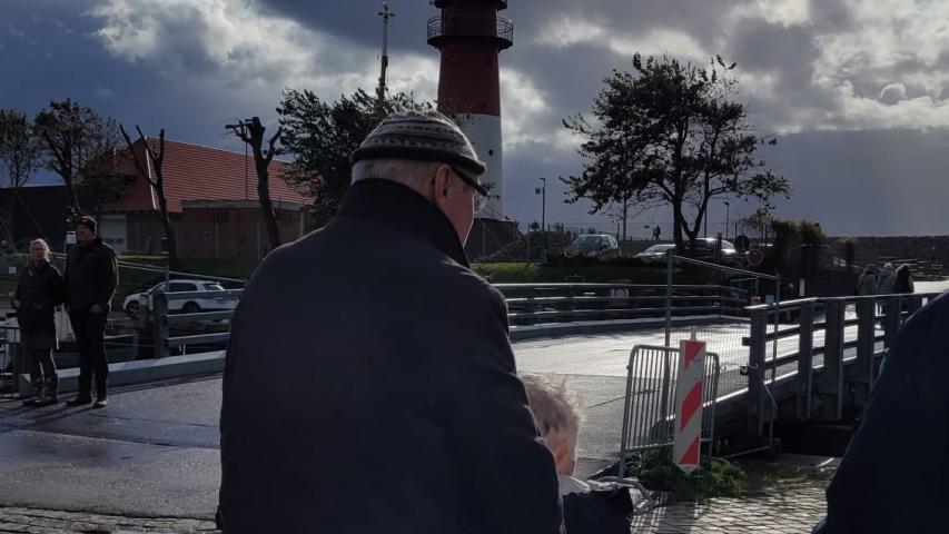 Frau K. und ihr Mann unterwegs in Büsum